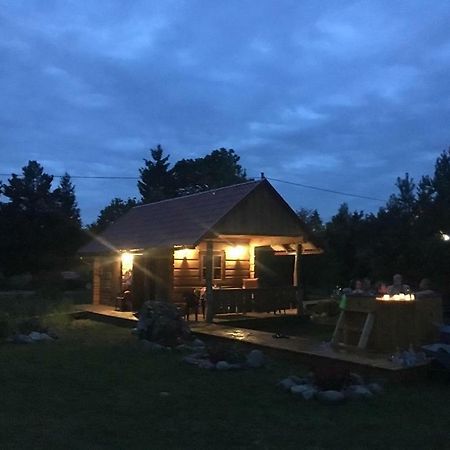 Maenniste Holiday Home Hiievalja Kültér fotó