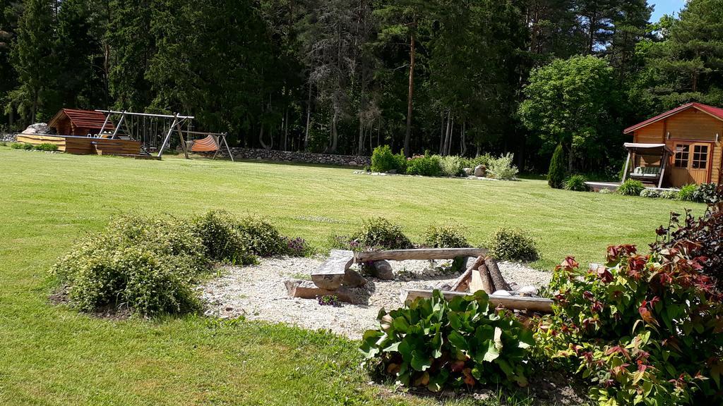 Maenniste Holiday Home Hiievalja Kültér fotó